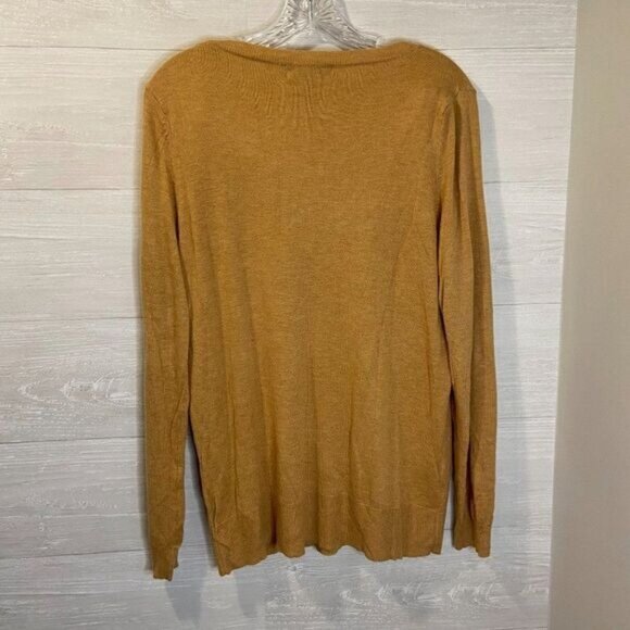 Mossimo Women's Classic-Fit Lightweight Long-Sleeve‎ V-Neck Pullover Sweater - Picture 4 of 5